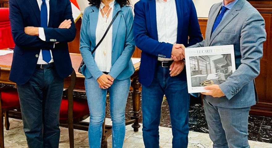 Il Sindaco Raimondo Cacciotto riceve il nuovo Questore di Sassari  Il Sindaco Raimondo Cacciotto riceve il nuovo Questore di Sassari